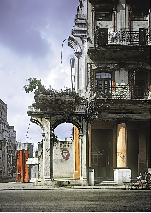 Around the dream. In Cuba